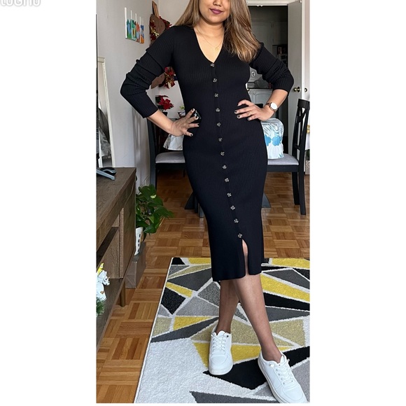 Pink Rose sweater dress - Picture 1 of 9